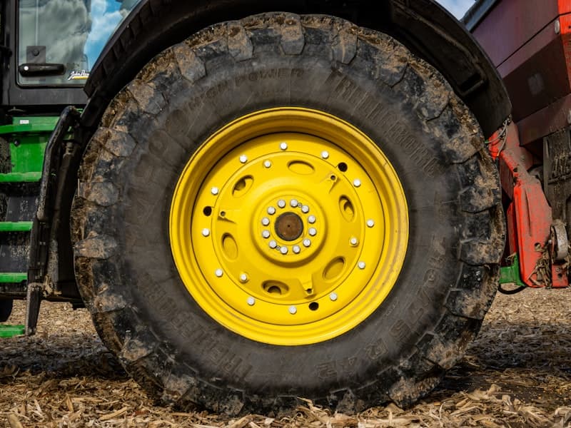 Servis Farm Implement Tyre